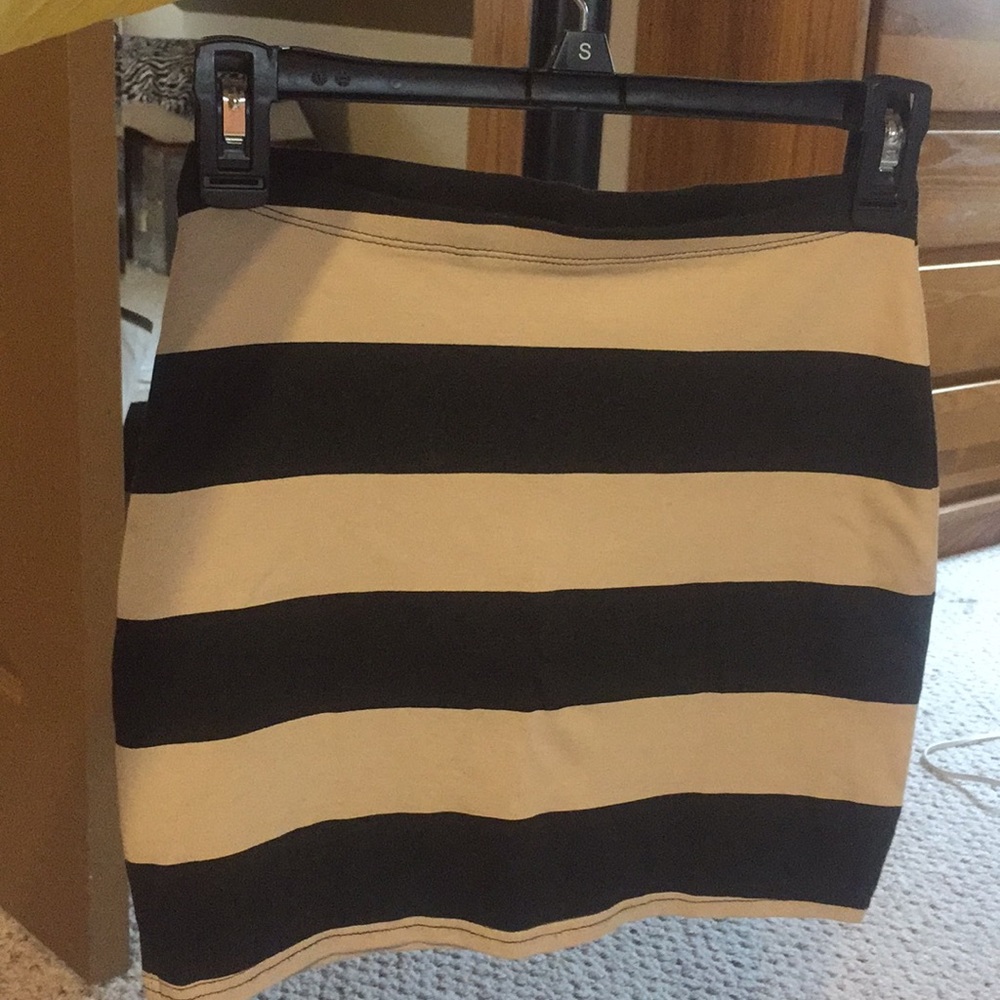 H&M Bodycon Skirt